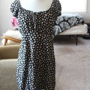 Girl's Aeropostale floral dress - M